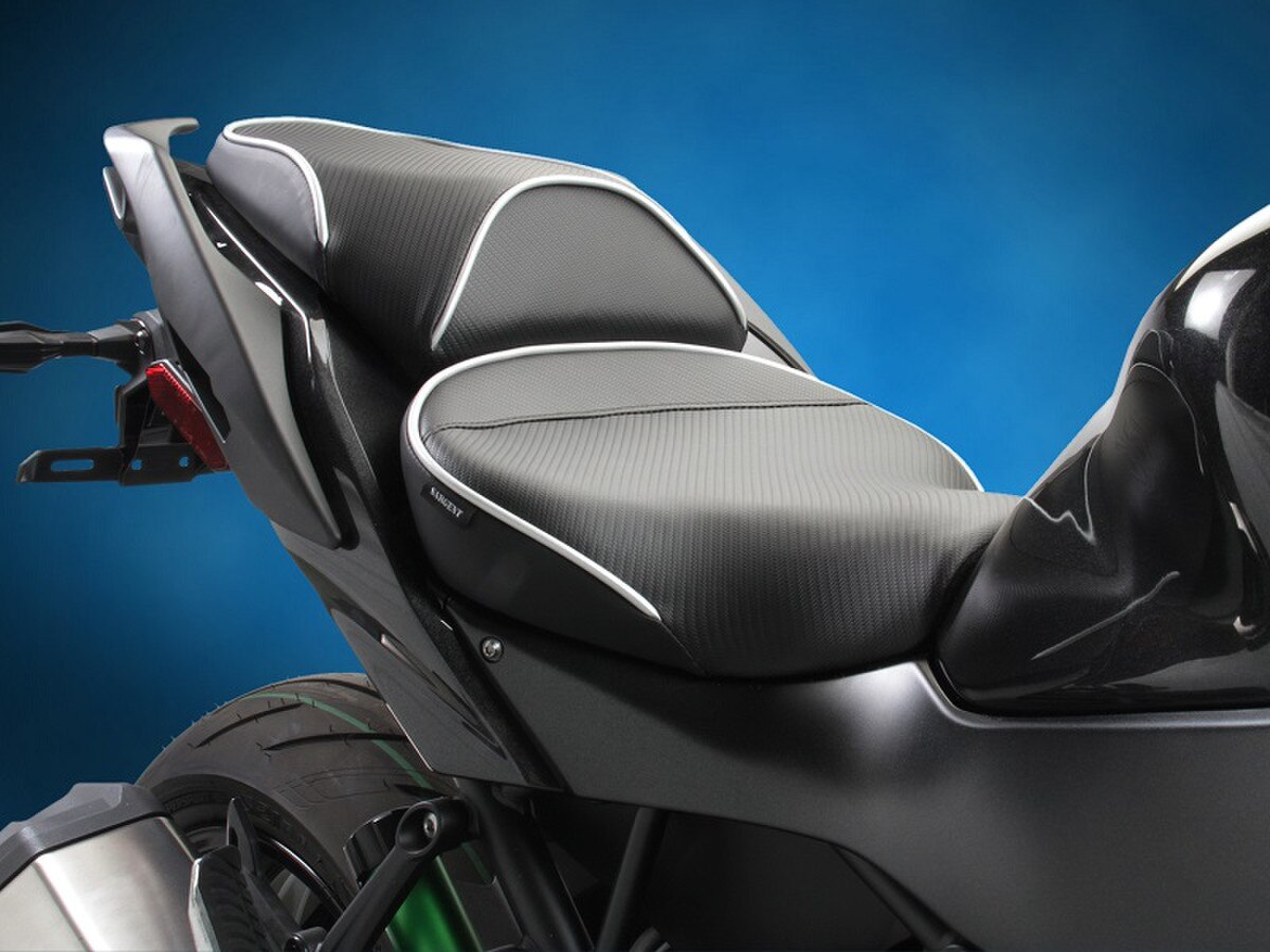 KAWASAKI - H2 SX / SX-SE / SX-SE+ - World Sport Performance Seat Front Seat with Rear Cover Installed, Silver Welt.